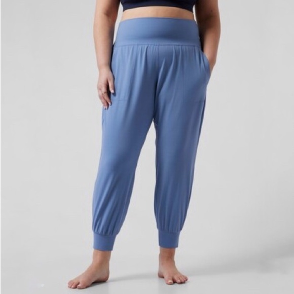 Athleta | Salutation Jogger Blue Size S
